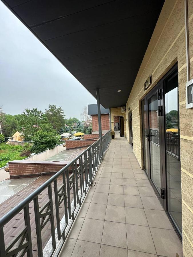 Gоlden Dragon Villa Hotel Bishkek Esterno foto